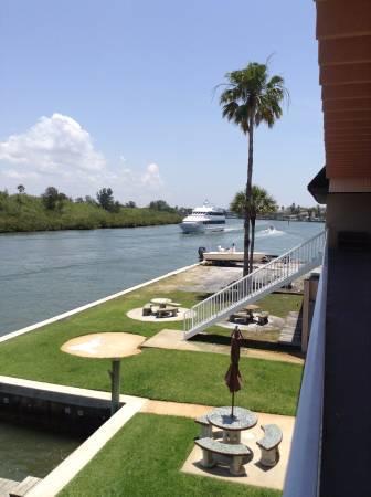 Belleview Gulf Condos Clearwater Beach Exterior foto